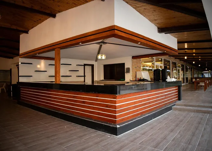 Hotel Club Golf Side