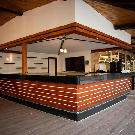 Hotel Club Golf Side