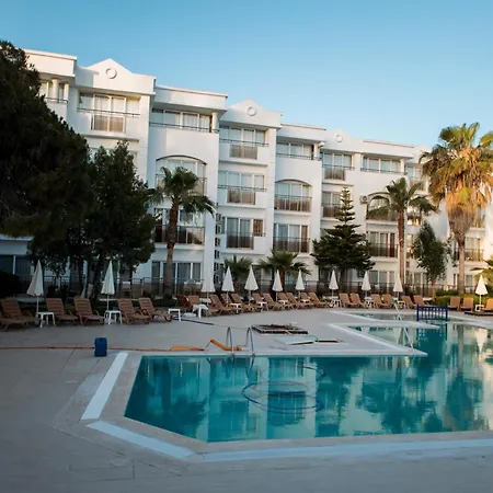 Club Golf Otel 4*